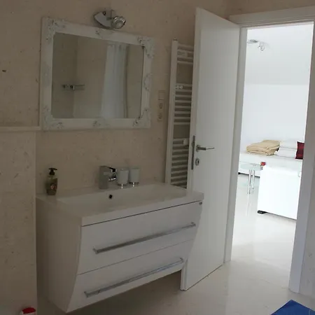 Apartament Vito *