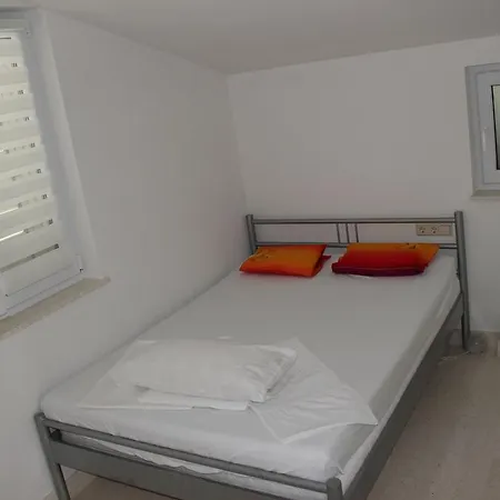Apartment Vito *